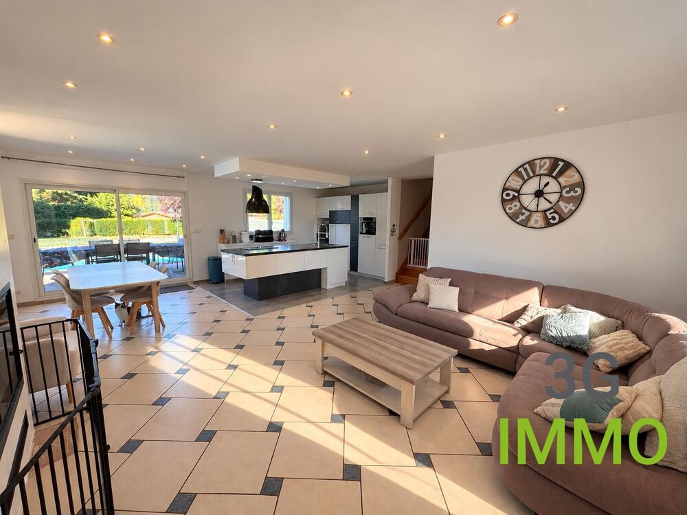 Vente Maison Maison 7 pièces Certines