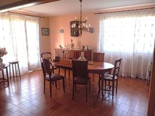  Maison à vendre 6 pièces 211 m²