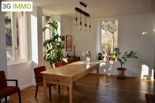  Maison  vendre 9 pices 