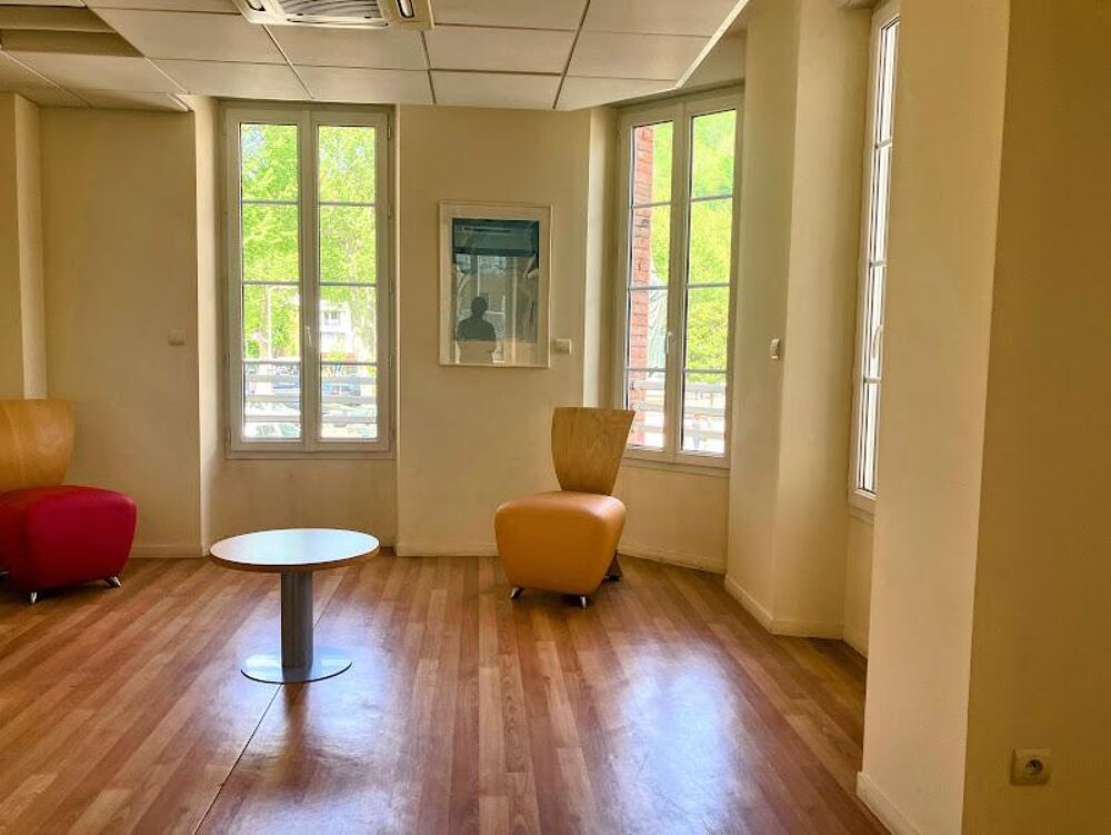   Vente murs pro  à Foix Foix