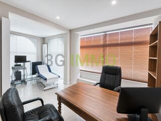  Appartement à vendre 7 pièces 160 m²