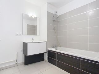  Appartement � vendre 3 pi�ces 63 m�