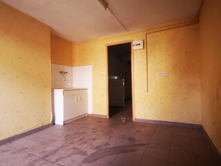  Immeuble à vendre 7 pièces 149 m²