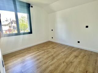  Appartement � vendre 4 pi�ces 80 m�