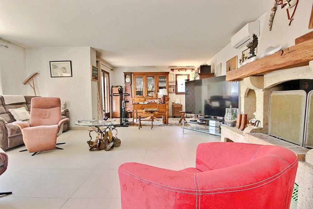 � vendre  Maison Antibes (06600)