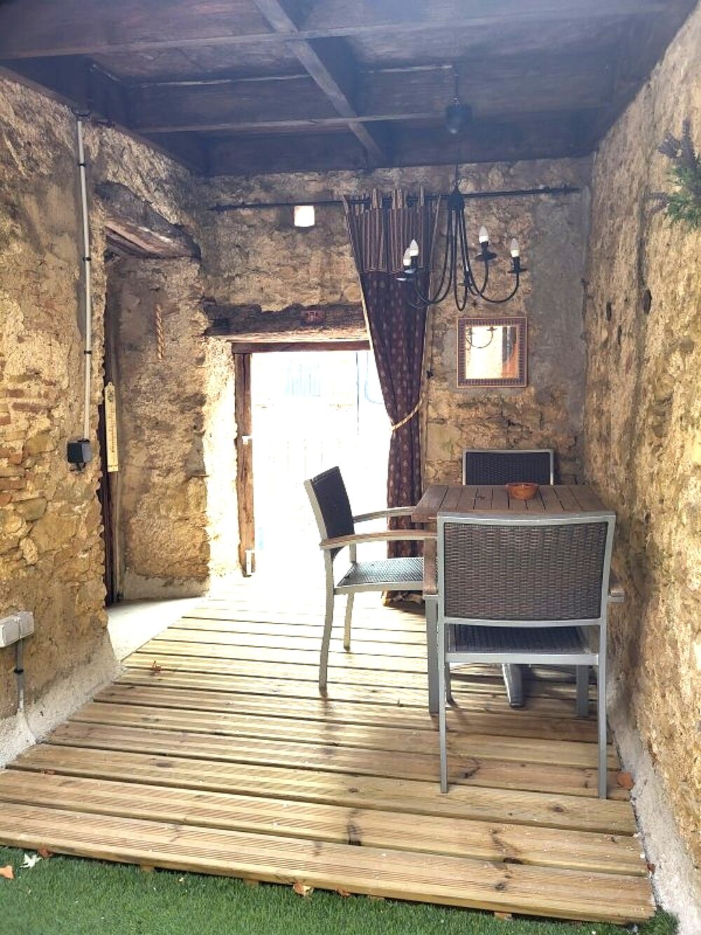 Vente Maison Maison 4 pièces Vénès