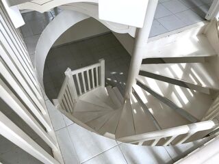  Propri�t�/ch�teau � vendre 