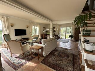  Maison � vendre 7 pi�ces 208 m�