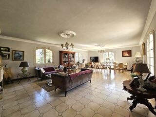  Maison � vendre 9 pi�ces 