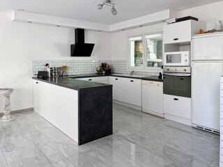  Maison  vendre 6 pices 126 m