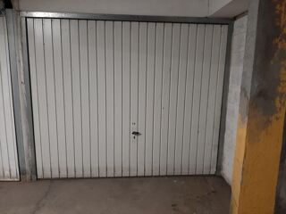  Parking / Garage  vendre 13 m