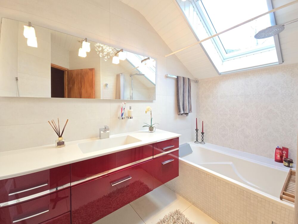 � vendre  Maison �chenevex (01170)
