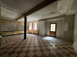  Immeuble � vendre 7 pi�ces 230 m�