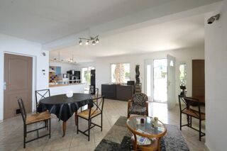  Maison à vendre 7 pièces 246 m²