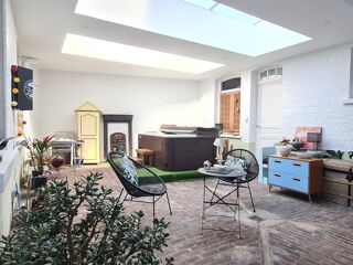  Maison � vendre 6 pi�ces 212 m�