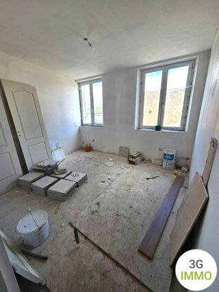  Immeuble à vendre 10 pièces 212 m² Étreux