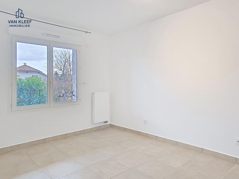 à vendre  Maison Thoiry (01710)