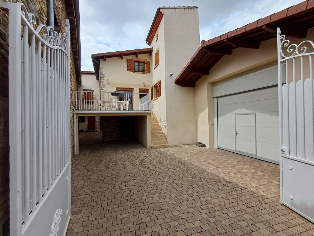 Vente Maison Maison avec dépendance 6 pièces Vertaizon