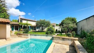  Maison � vendre 10 pi�ces 258 m�