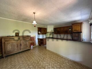  Maison � vendre 5 pi�ces 205 m� Roquefort