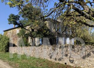  Maison � vendre 10 pi�ces 268 m�