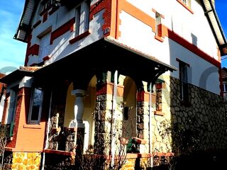  Maison  vendre 6 pices 174 m
