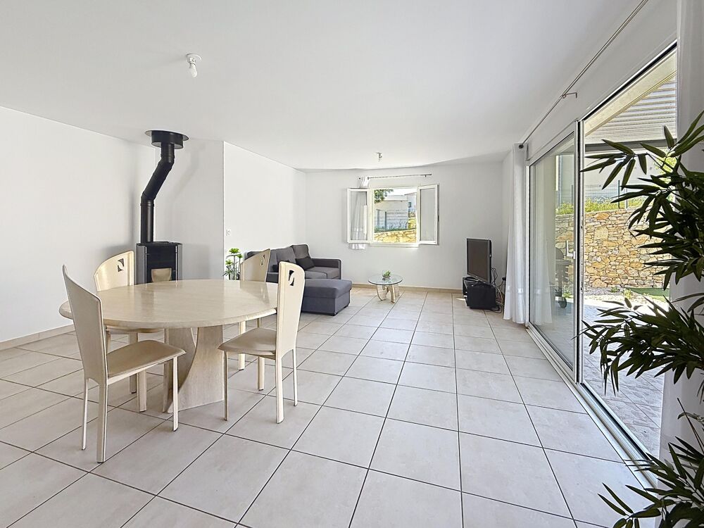 Vente Maison Maison de plain-pied 4 pièces Nîmes