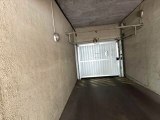  Parking / Garage à vendre 