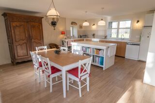  Maison � vendre 8 pi�ces 258 m�