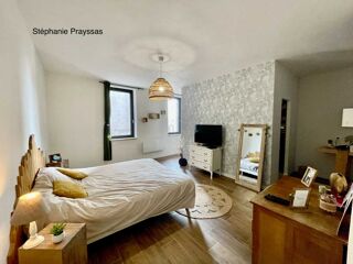  Maison � vendre 5 pi�ces 300 m�