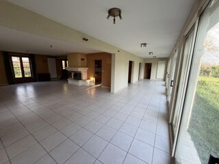  Maison à vendre 7 pièces 261 m²
