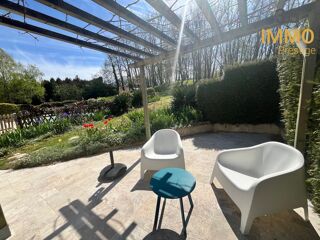  Maison � vendre 10 pi�ces 240 m�