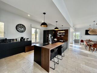  Maison à vendre 8 pièces 278 m²