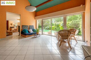  Maison � vendre 9 pi�ces 313 m�