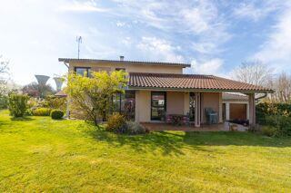  Maison  vendre 7 pices 