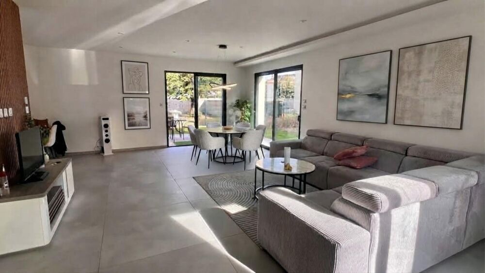Vente Maison Maison 4 pièces Saint-romain-de-jalionas