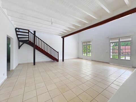  Maison � louer 6 pi�ces 189 m� Baie-mahault