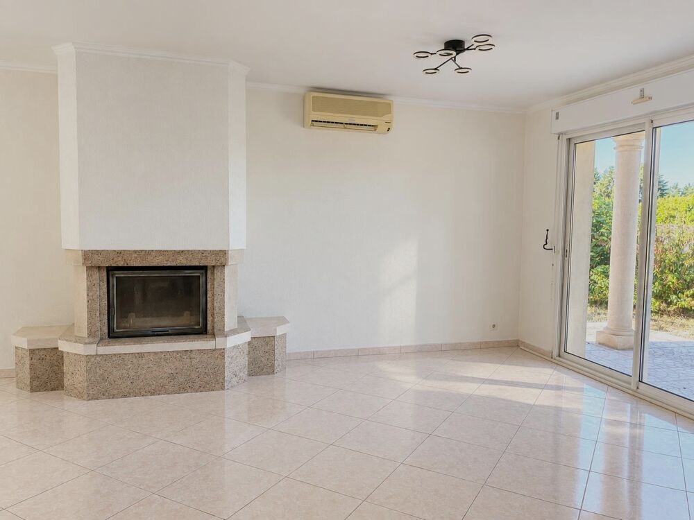 Vente Maison Maison 4 pièces Saint-denis-de-pile
