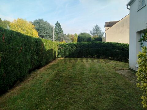  Propri�t�/ch�teau � louer 8 pi�ces 360 m�