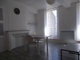  Appartement à louer 2 pièces 52 m²