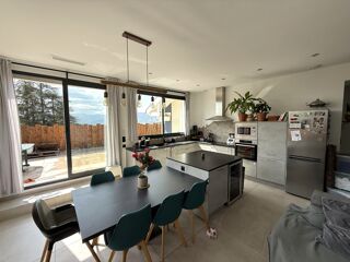  Appartement  vendre 4 pices 103 m