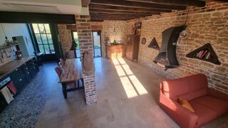  Maison  vendre 7 pices 195 m