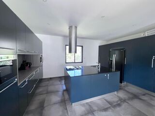  Maison  vendre 5 pices 200 m