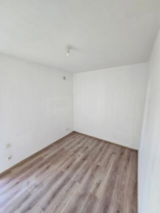  Immeuble � vendre 11 pi�ces 230 m�