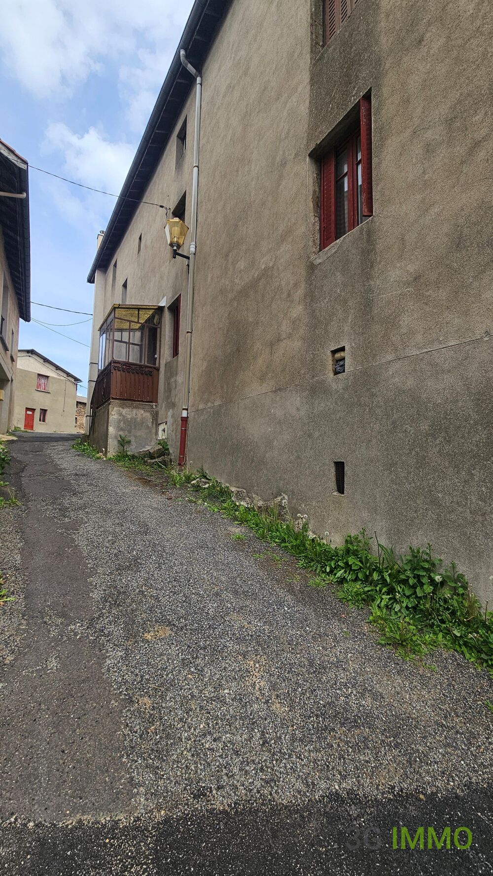 Appartement 2 pièces 59 m² à Saint-Maurice-en-Gourgois