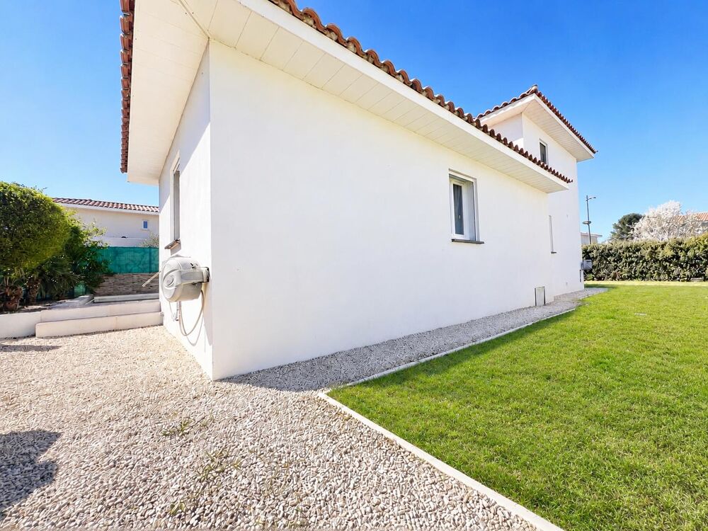 Vente Maison Villa 5 pièces Aimargues