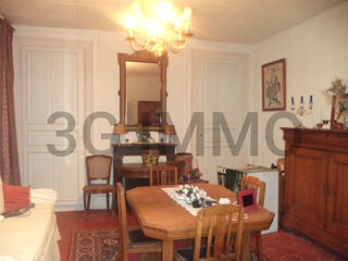  Maison  vendre 8 pices 190 m