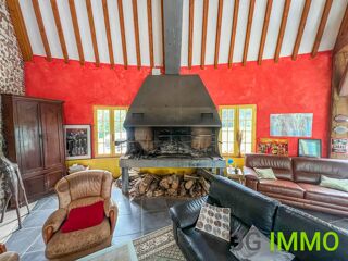  Maison à vendre 10 pièces 323 m²