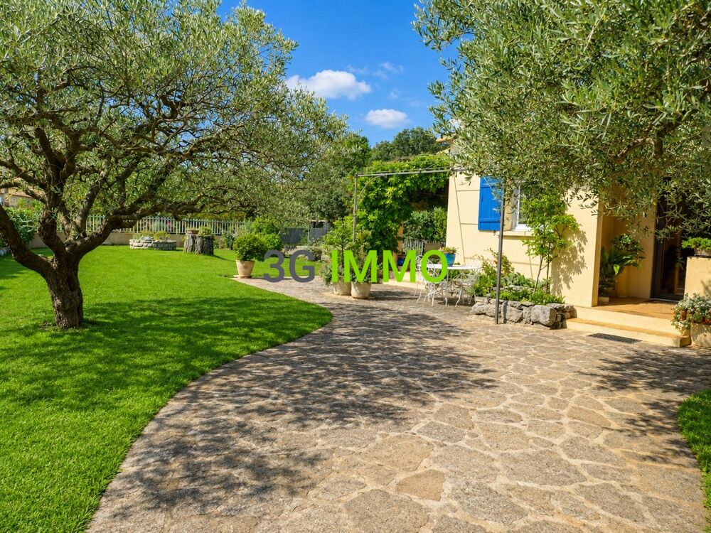 Maison 6 pièces 158 m² · à Uzès · 158 m² · 599 000 €