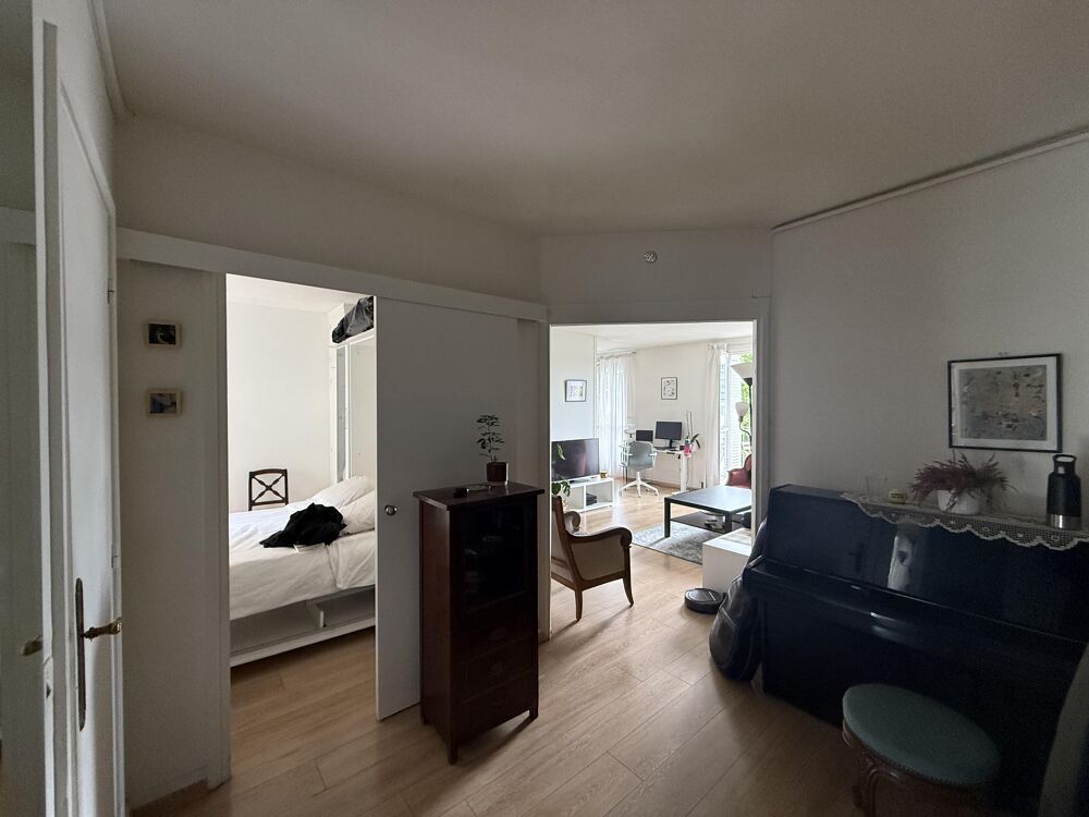   Paris 16